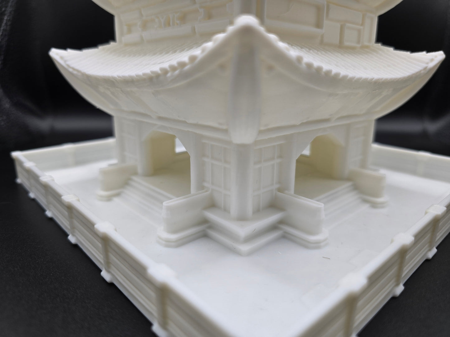 Pagoda Dice Tower