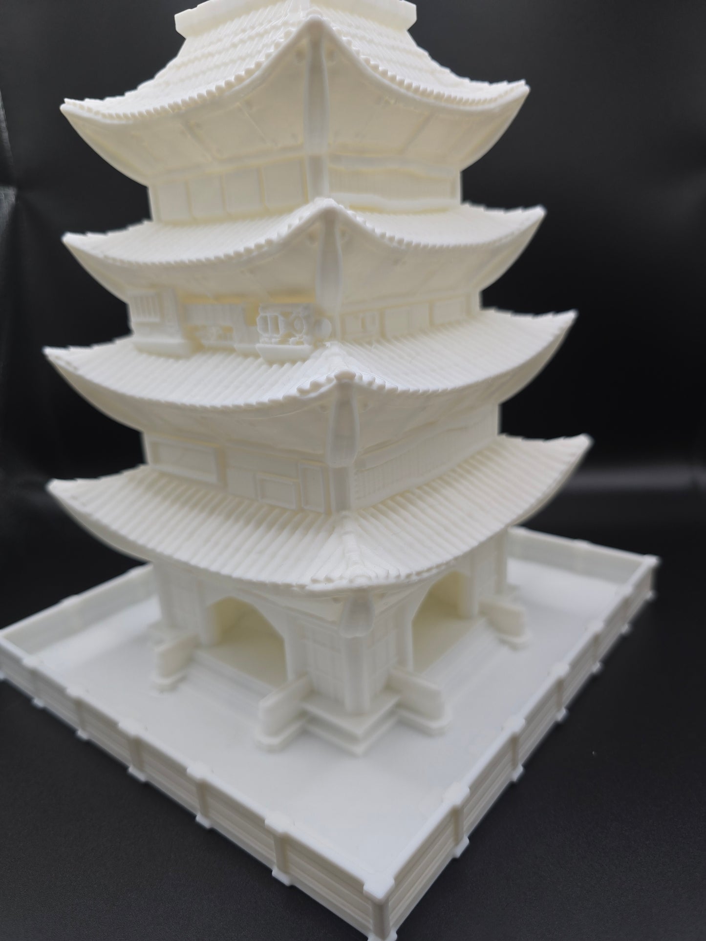 Pagoda Dice Tower